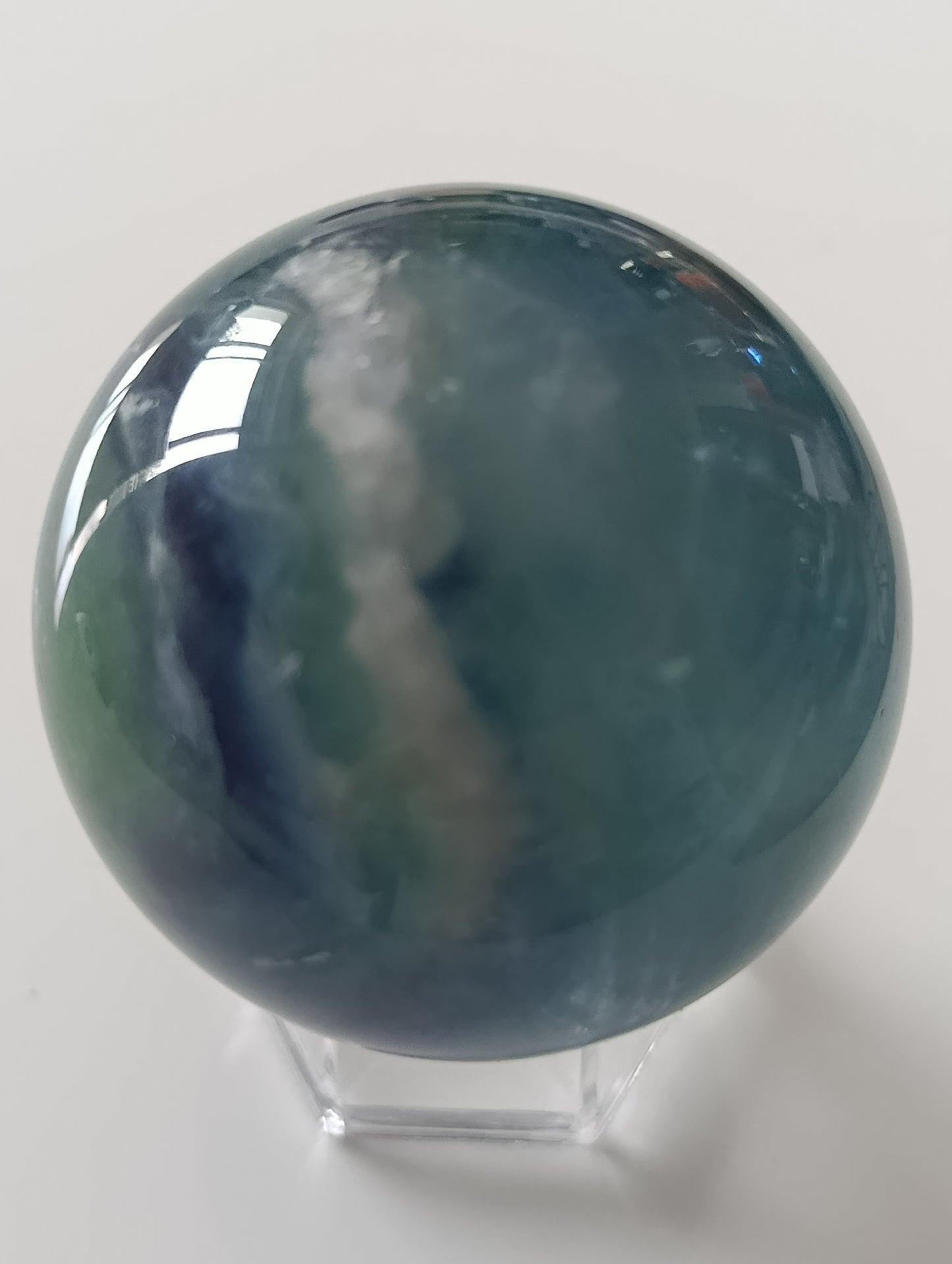 Fluorite Verte – Pierre d’Harmonie et de Clarté Mentale