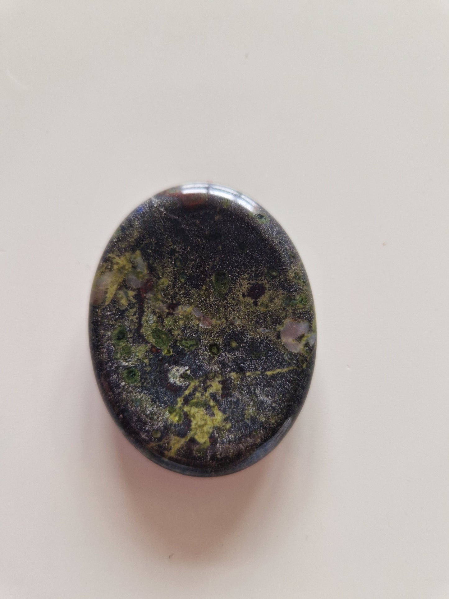 Galet Anti-stress Jaspe Sang de Dragon